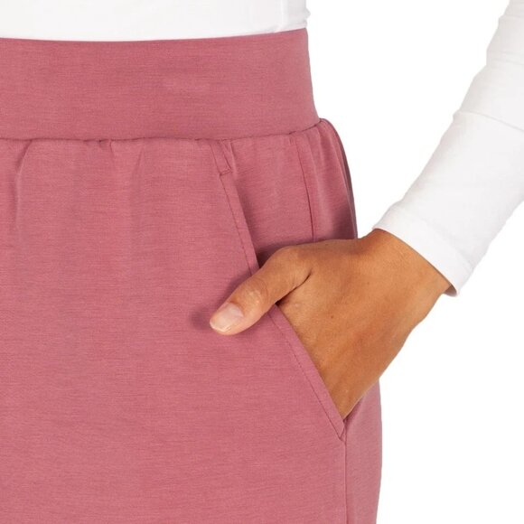 LazyPants Women's Active Luxe Pockets Stretch Soft Shorts (Berry, Medium) - Picture 4 of 4